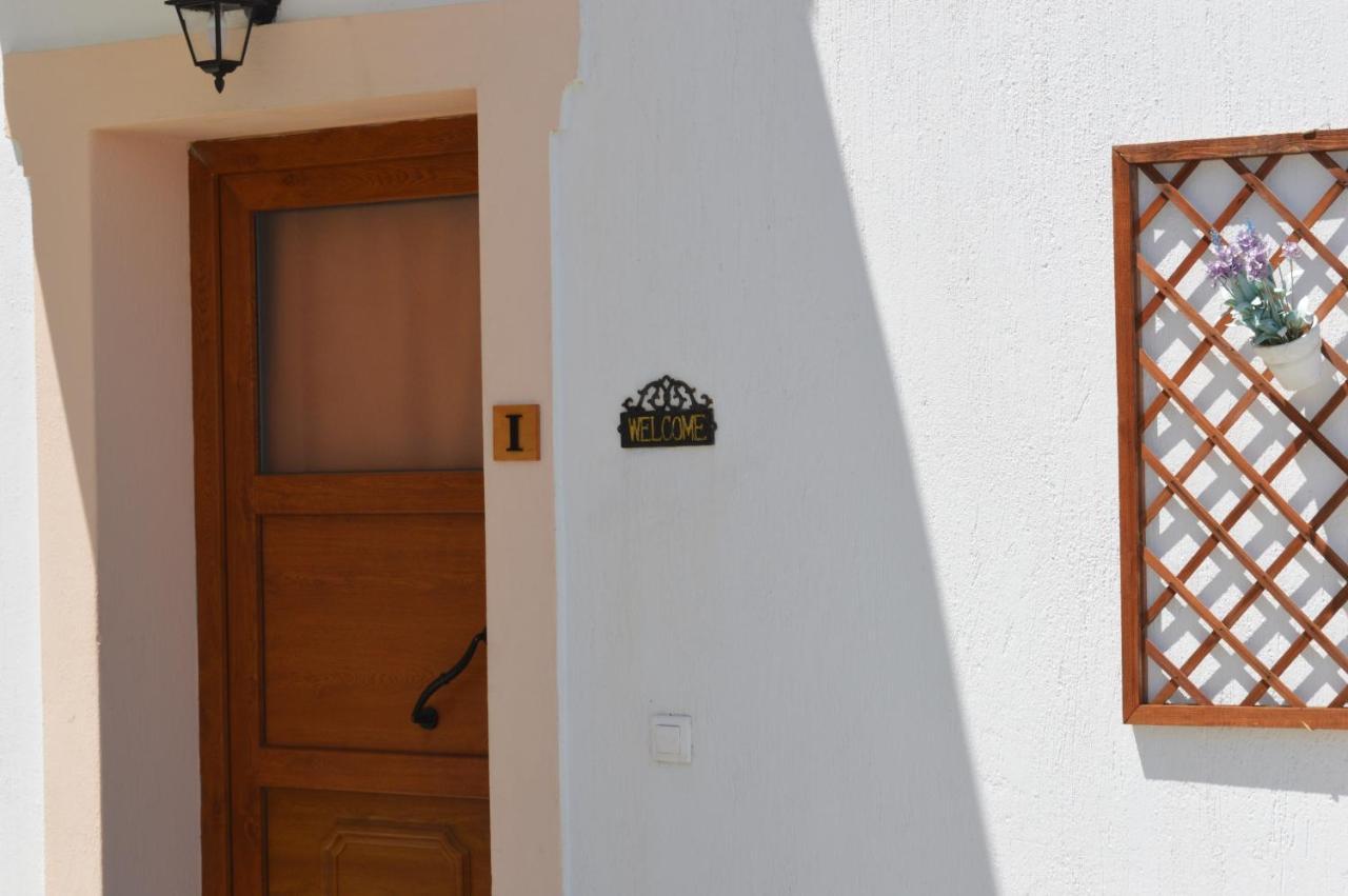 Remvi Apartments スコペロス エクステリア 写真