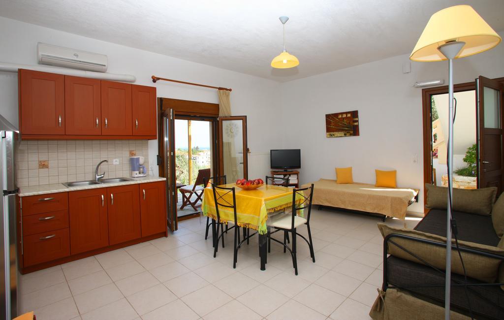 Remvi Apartments スコペロス エクステリア 写真